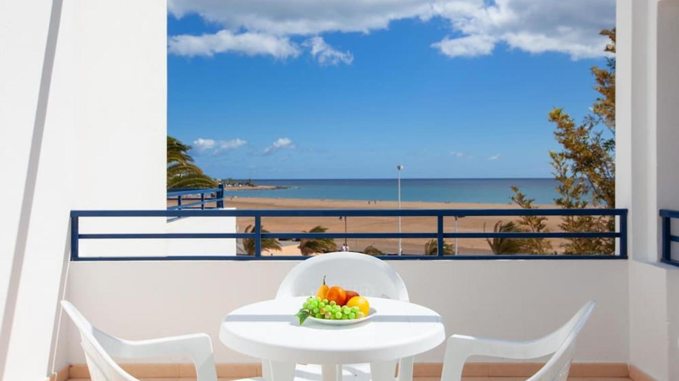 Aparthotel Costa Mar desde 27 €. Apartahoteles en Puerto del Carmen - KAYAK