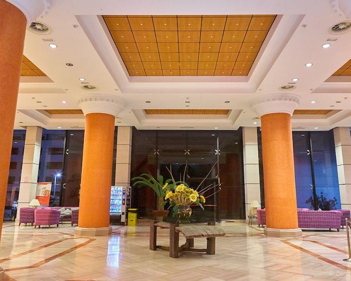 Hotel Zentral Center desde 41 €. Hoteles en Playa de las Américas - KAYAK