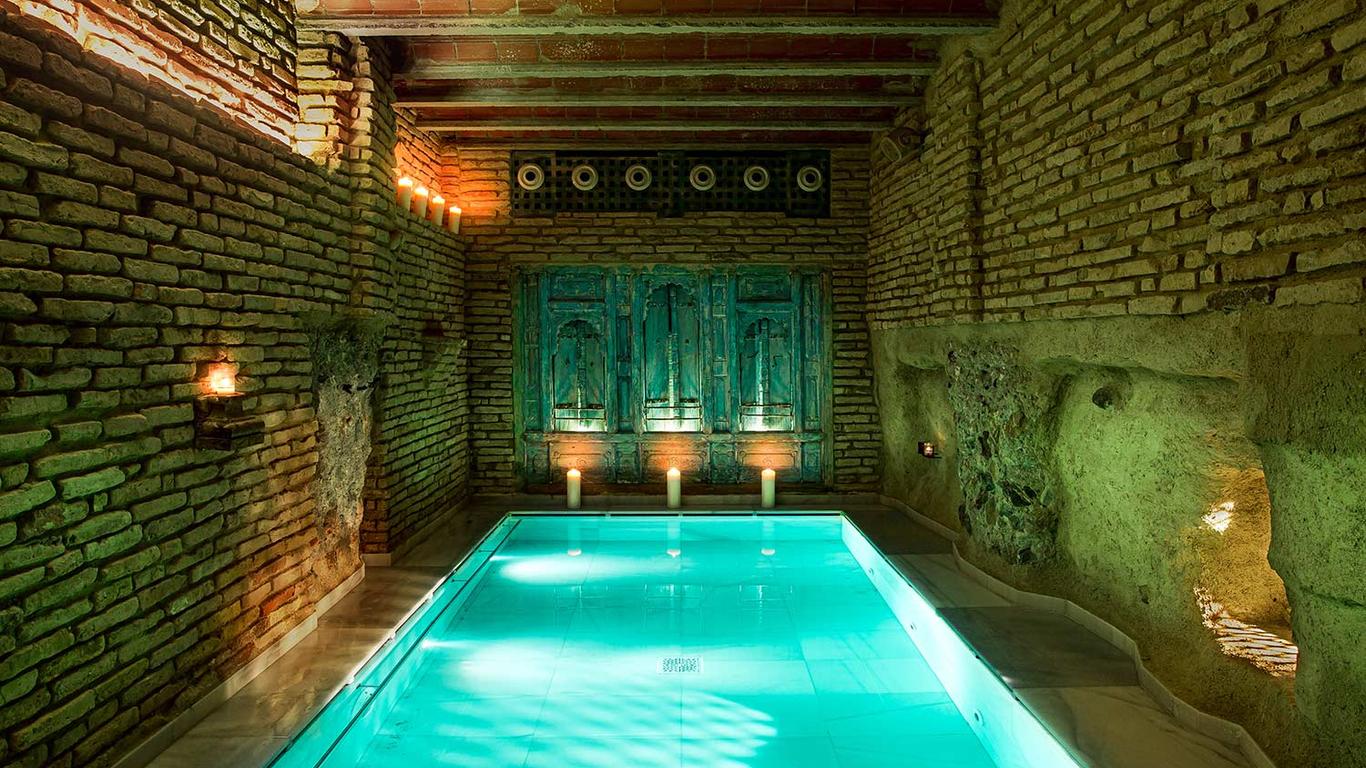 Aire Hotel & Ancient Baths desde 48 €. Hoteles en Almería - KAYAK